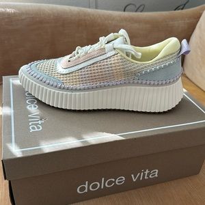 Dolce Vita Dolen Sneakers